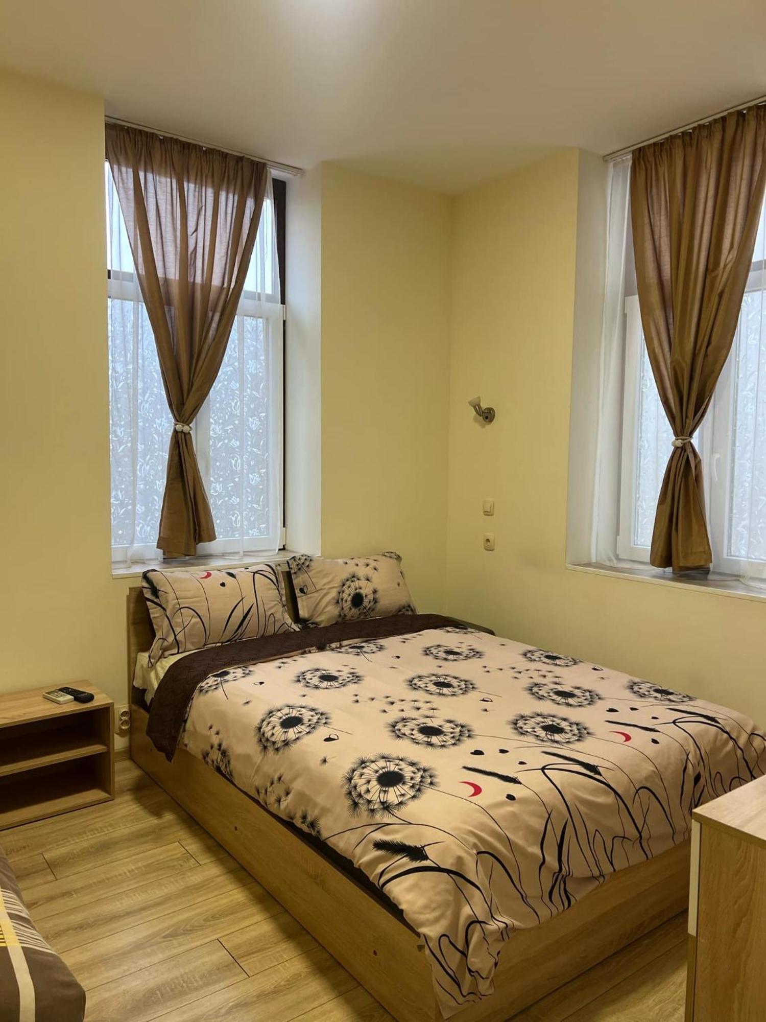 Apartamento Стонел Veliko Tárnovo Exterior foto